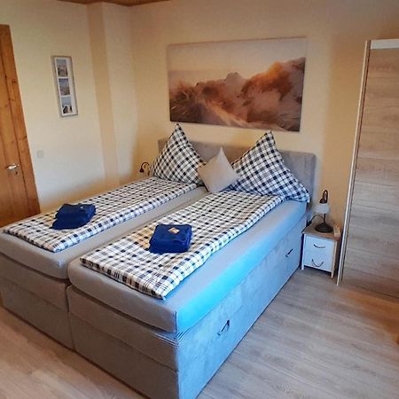 Ferienwohnung "Bine" ลูเบค ภายนอก รูปภาพ